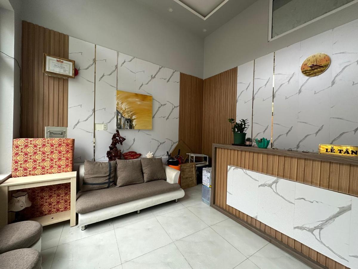 Oyo 1203 Da Lat Pho Hotel Экстерьер фото